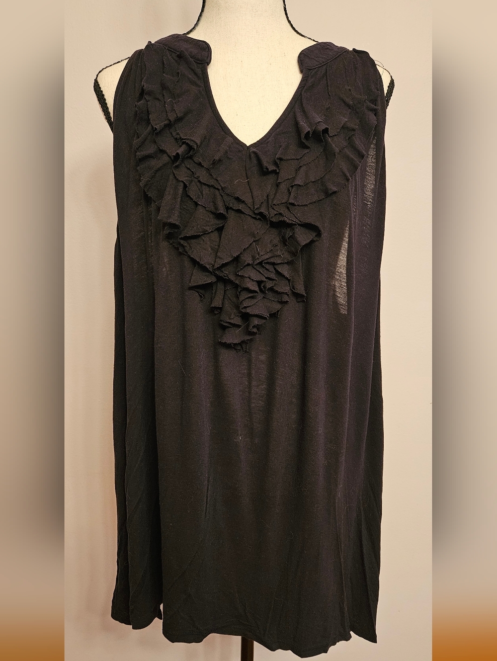 Lane Bryant Black Sleeveless Ruffled Tank Top